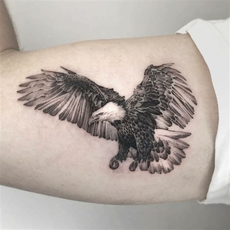 11 American Eagle Tattoo Designs That Will Blow Your Mind 11 American Eagle Tattoo Designs That Will Blow Your Mind