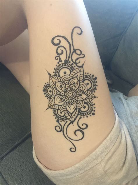 20 Henna Tattoo For Thigh 20 Henna Tattoo For Thigh