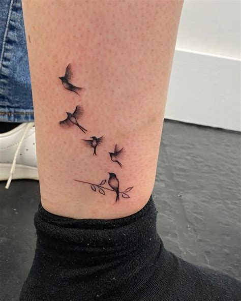 30 Best Small Bird Tattoo Ideas You Should Check
