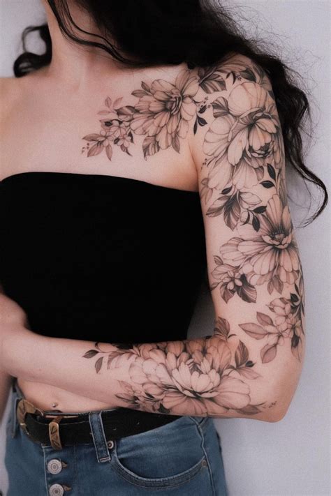 50 Feminine Tattoo Designs For Girls Amp Women 2019 Female Ideas