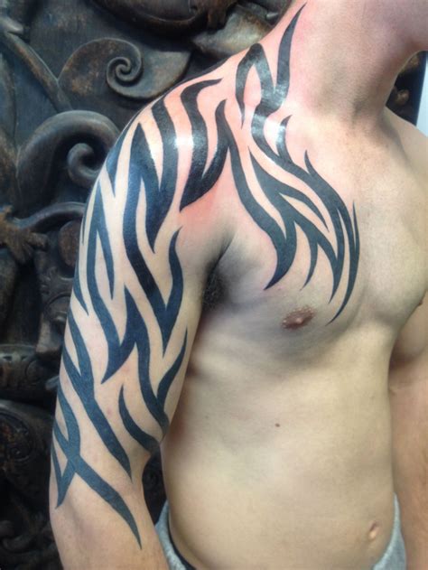 50 Tribal Tattoos For Men Inspirationseek Com 50 Tribal Tattoos For Men Inspirationseek Com