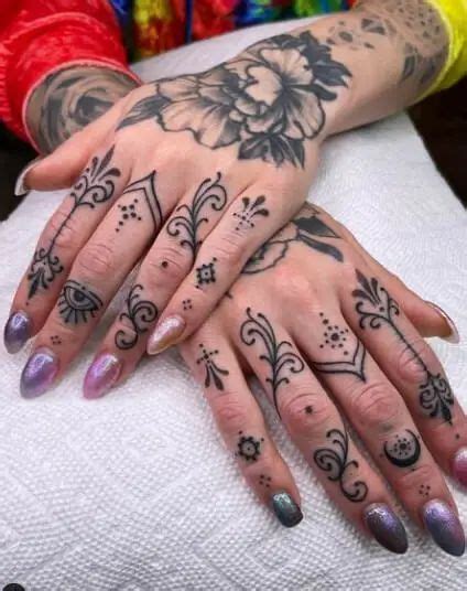51 Finger Tattoo Designs For Men And Women To Showcase Individuality 51 Finger Tattoo Designs For Men And Women To Showcase Individuality