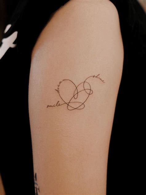 55 Meaningful Fine Line Tattoos For Minimalist Women Line Tattoos 55 Meaningful Fine Line Tattoos For Minimalist Women Line Tattoos