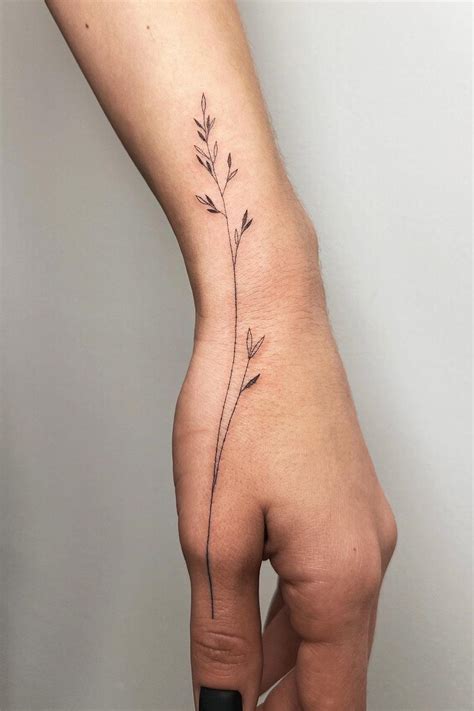 55 Meaningful Fine Line Tattoos For Minimalist Women 55 Meaningful Fine Line Tattoos For Minimalist Women