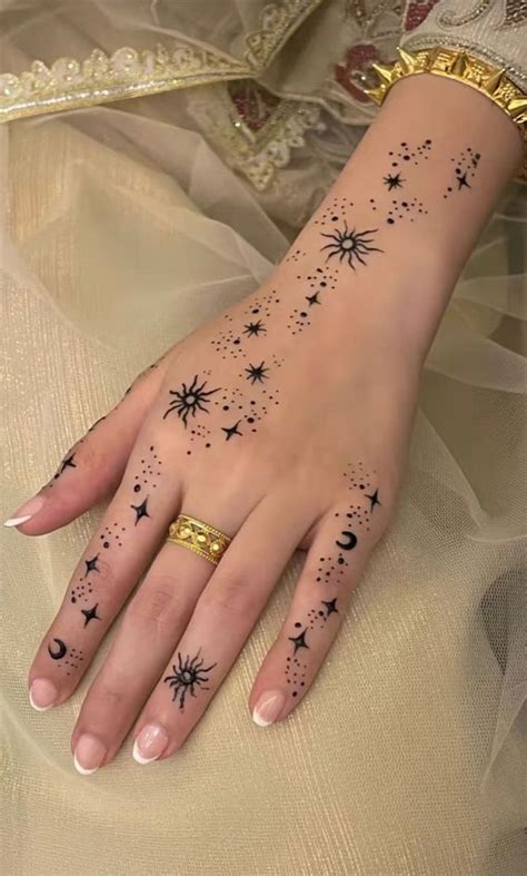 59 Timeless Pattern And Artistry Henna Designs Whimsical Moons 59 Timeless Pattern And Artistry Henna Designs Whimsical Moons
