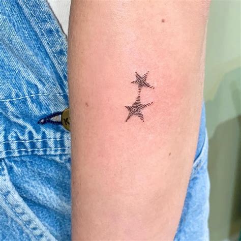 63 Creative Star Tattoos To Illuminate Your Style Sacred Joanne