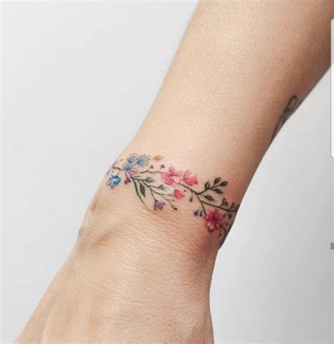 70 Gorgeous Flower Wrist Bracelet Tattoos For Women Ideas Wrist
