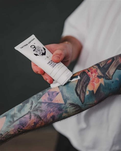 8 Best Unscented Lotions For Tattoos That Help Healing In 2024 8 Best Unscented Lotions For Tattoos That Help Healing In 2024