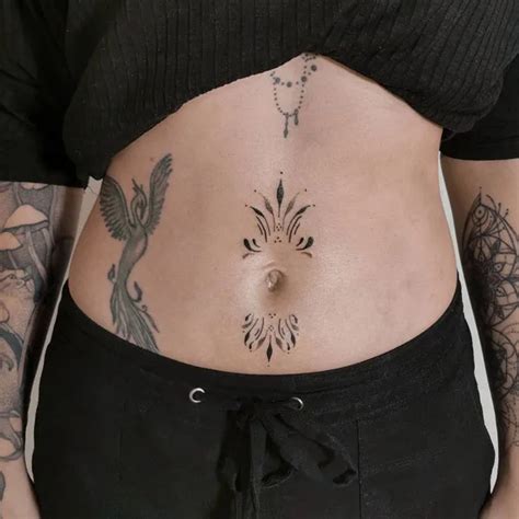 86 Appealing Belly Button Tattoo Ideas For This Year 86 Appealing Belly Button Tattoo Ideas For This Year