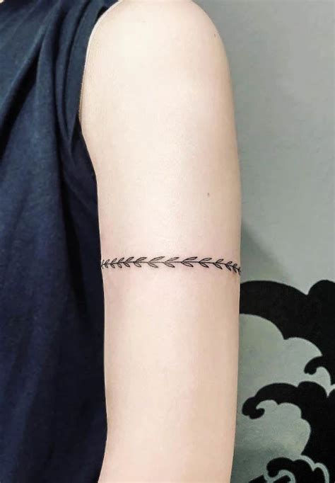 Female Simple Armband Tattoo Tattoo Style Trends Female Simple Armband Tattoo Tattoo Style Trends
