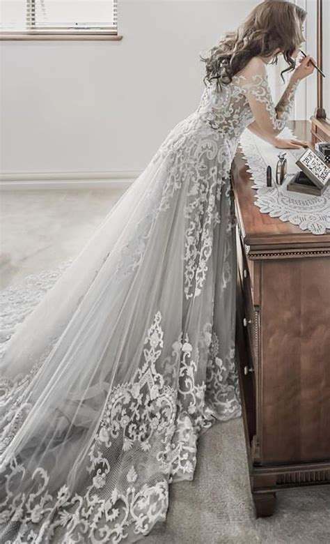 Gray Wedding Dress: Timeless Elegance Unveiled
