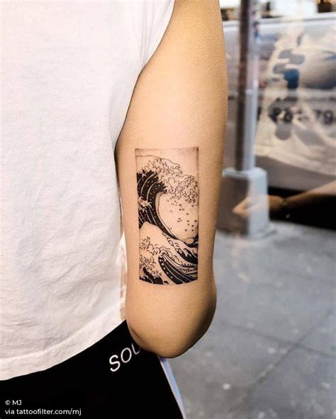 Great Wave Off Kanagawa Tattoo