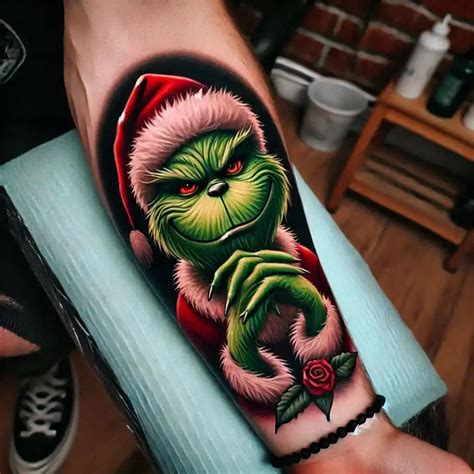 Grinch Portrait Tattoos