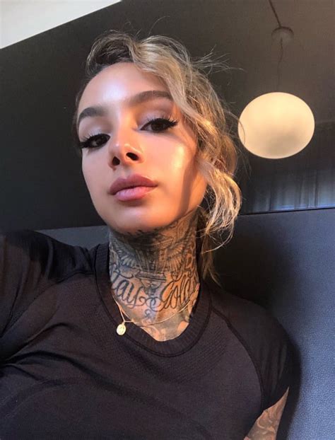 Hot Tattoos For Ladies