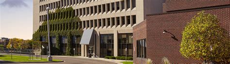 M Health Fairview Clinic Riverside