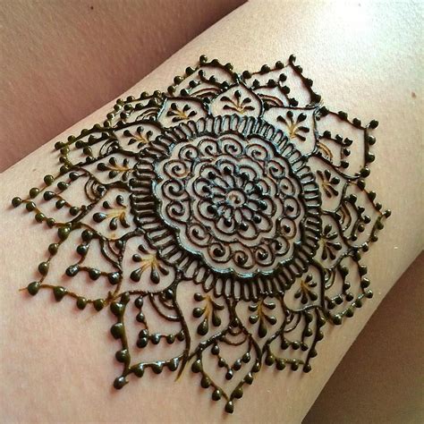 Mandala Henna Design On My Upper Thigh For A Stain Test Of A Fresh Mandala Henna Design On My Upper Thigh For A Stain Test Of A Fresh