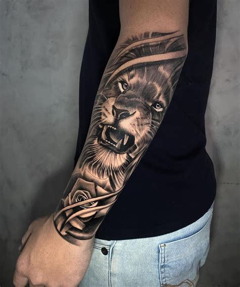 Most Unique Fearless Lion Tattoo Designs To Ink Wittyduck Arm Most Unique Fearless Lion Tattoo Designs To Ink Wittyduck Arm
