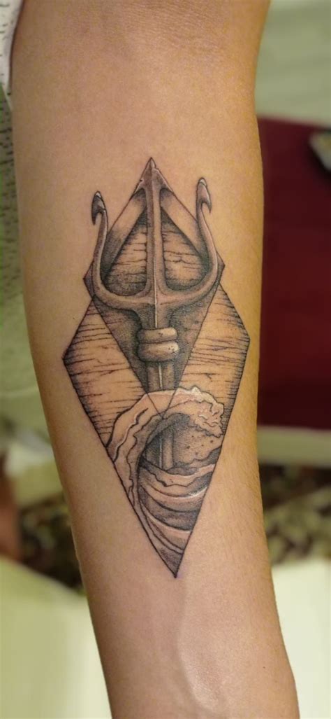 Phoebus Tattoos St Pete Fl Tattoo Shop Near Me Piercings Poseidon