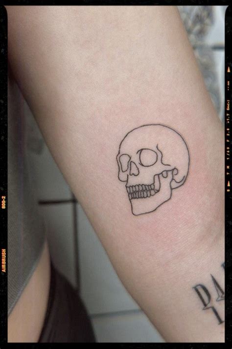 Simple Skull Tattoo