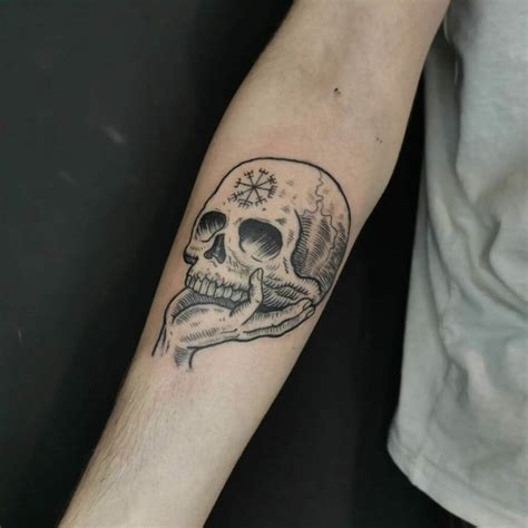 Skull Simple Tattoo