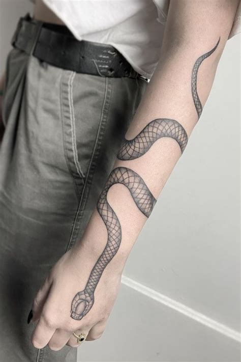 Snake Tattoo Wrapped Around Arm Tattoo Style Trends Snake Tattoo Wrapped Around Arm Tattoo Style Trends