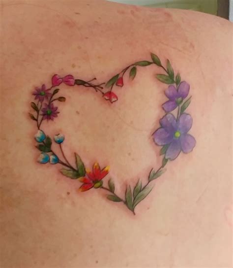Tattoo Heart With Flowers