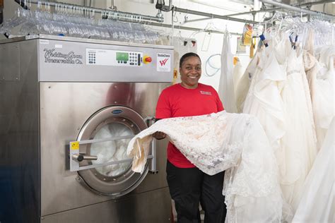 Expert Wedding Dress Cleaning Near You