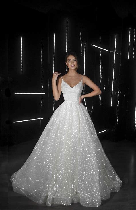 Wedding Gowns with Sparkle: Find Your Shine This Season